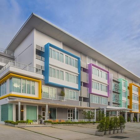 Hotel The Bliss Ubon Ubon Ratchathani Exterior foto